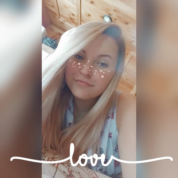 Meet your Posher, Patti - Picture 1 of 1